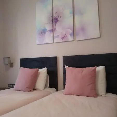 Marina's Luxury Apartment *